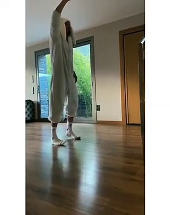 Le Mag - Julian Alaphilippe : "On garde le moral, bon dimanche à tous et joyeuses Pâques"