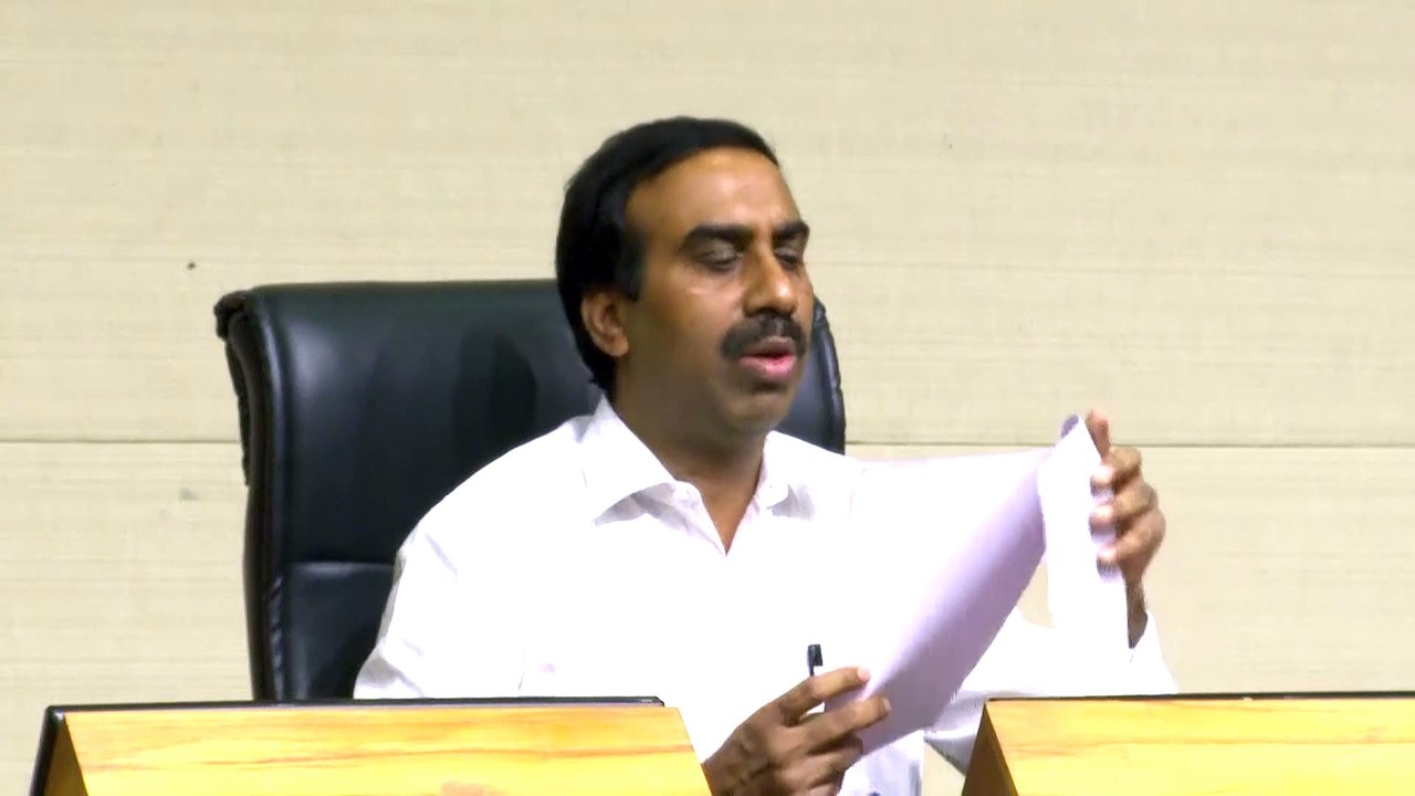 Gujarat Farmers paid Rs 2000 and PM Garib Kalyan Yojana for poor says Gujarat Government officer during Coronavirus outbreak