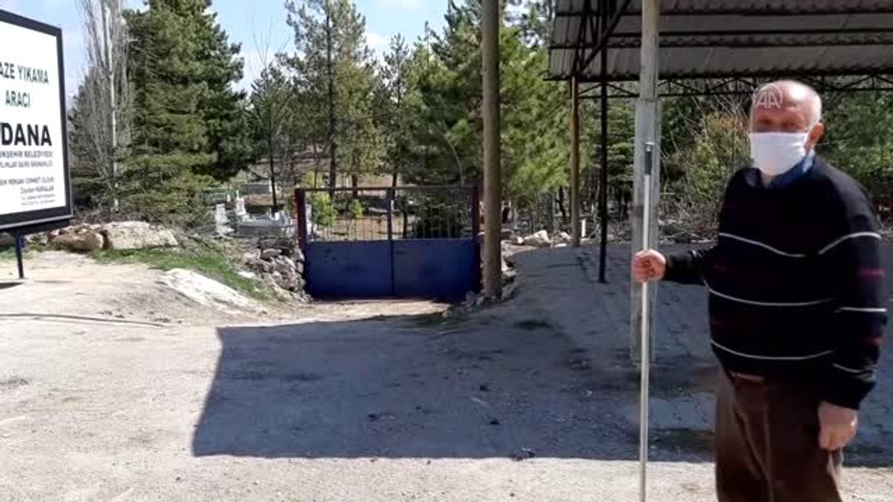 Karantina altındaki Adana Tufanbeyli'ye mobil morg ve cenaze yıkama kabini