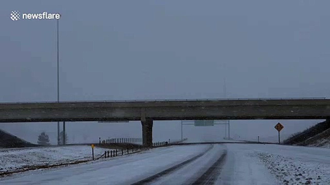 Easter snow storm hits South Dakota Interstate dumping five inches of snow