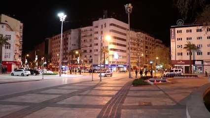 Yasağın sona ermesinin ardından vatandaşlar sokağa çıktı