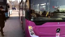 Kağıthane'de polis ekipleri yasağın sona ermesinin ardından toplu taşıma araçlarını denetledi