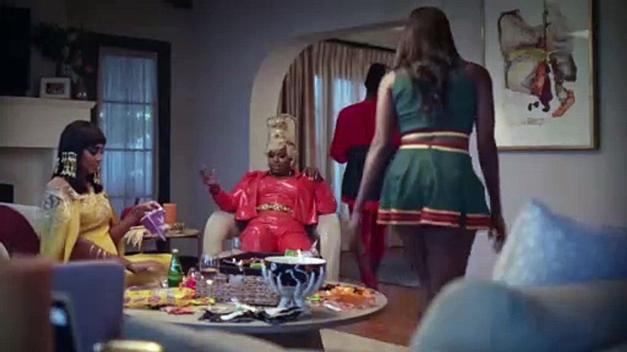 Insecure S04E02 Lowkey Distant
