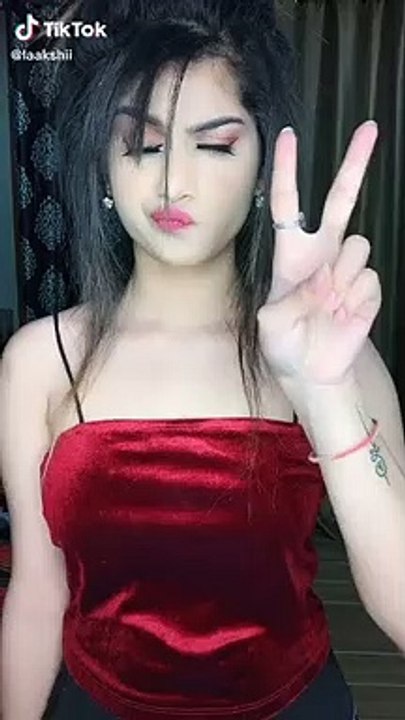 Red top girl showing hot tik tok video