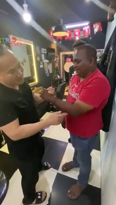 Tennis elbow injury more than a month | consult treatment at Jay Barber shop