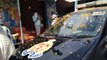 शामलीः व्यापारियों ने कोरोना योद्धाओं का पुष्प वर्षा कर किया स्वागत