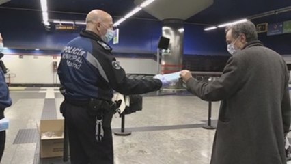 Vuelta al trabajo con más seguridad y mascarillas en el transporte público