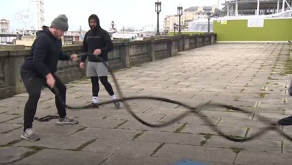 Dışarı çıkamasanız da evde spor yapabilirsiniz