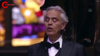 İtalyan tenor Bocelli'den salgından etkilenenlere konser