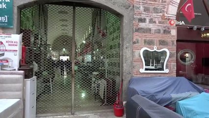 4 bin mağazanın bunduğu Tarihi Çarşı ve Hanlar Bölgesinin kapatılması 3. kez uzatıldı