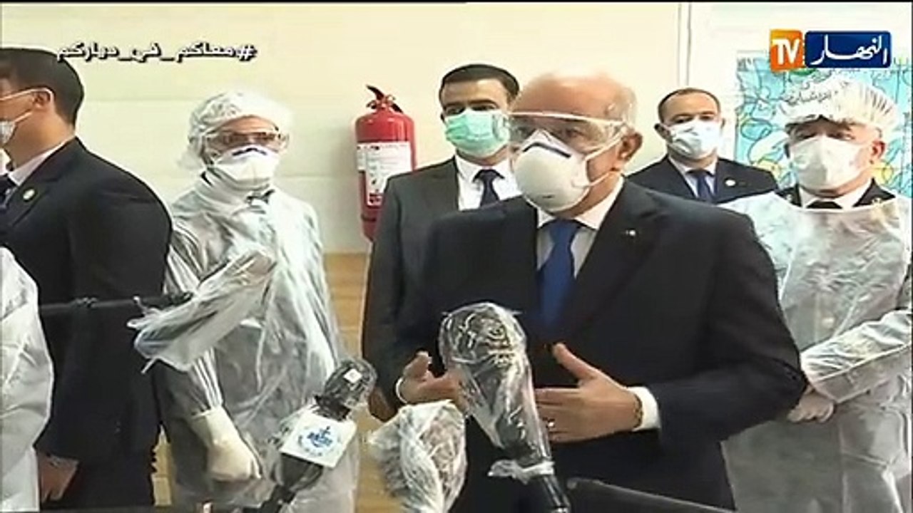 رئيس الجمهورية: كثير من الدول والشعوب الإفريقية ينظرون إلى الجزائر بنظرة "النجدة"