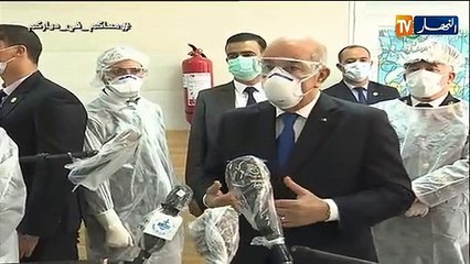 رئيس الجمهورية: كثير من الدول والشعوب الإفريقية ينظرون إلى الجزائر بنظرة "النجدة"
