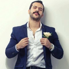 رد عيسى المرزوق على تصرف الفنان السعودي عايض بعد سماعه اسمه