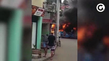 Descargar video: Ônibus é incendiado em Cariacica