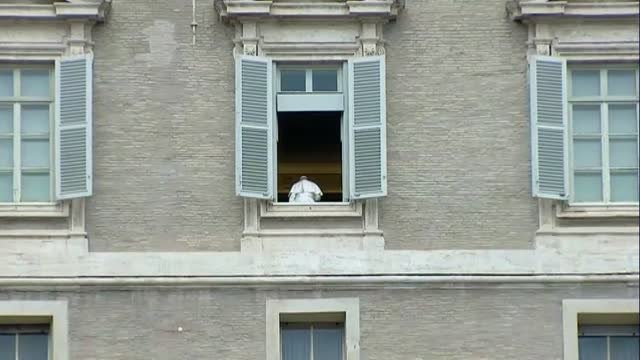 El Papa pide que se proteja a las mujeres víctimas de violencia de género durante el confinamiento