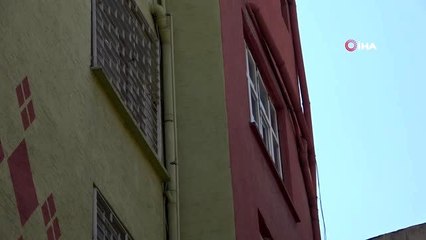 Yalnız yaşayan adam evinde ölü bulundu