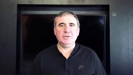 Galatasaray'ın efsane futbolcusu Gheorghe Hagi'den "evde kal" mesajı