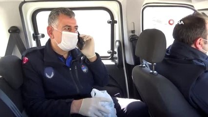 Bebeğine süt bulamayan kadının yardımına zabıta koştu