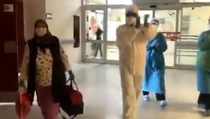 Bursa'da kronik rahatsızlıkları bulunan 60 yaşındaki kadın, koronavirüsü yendi