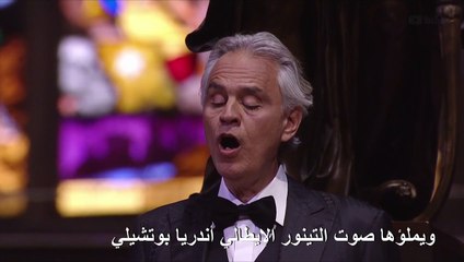 أندريا بوتشيلي يؤدي وحيدا في كاتدرائية دومو الإيطالية