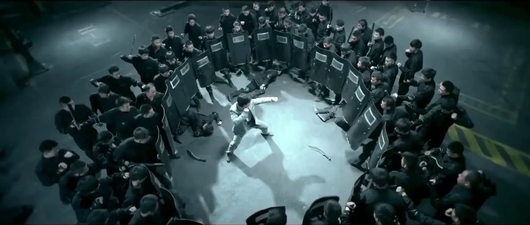 BEST FIGHT SCENE ONE MAN ELIMINATE  ALL   最佳格斗场景一名男子杜绝一切