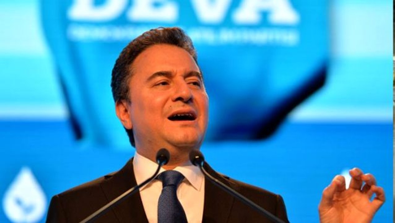 Ali Babacan, Soylu'nun kabul edilmeyen istifasıyla ilgili konuştu: Hiçbir şey yokmuş gibi devam etmek anlaşılır gibi değil