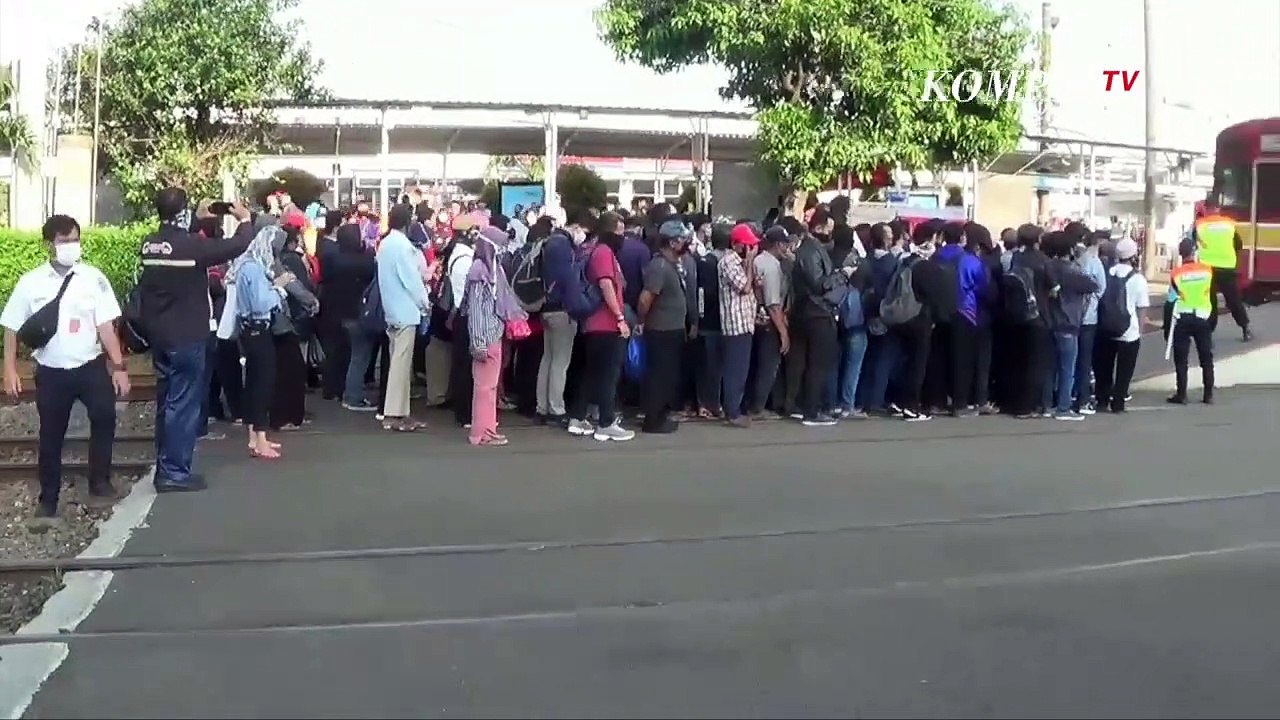 Wakil Wali Kota Bogor Minta KRL Berhenti Beroperasi Saat PSBB