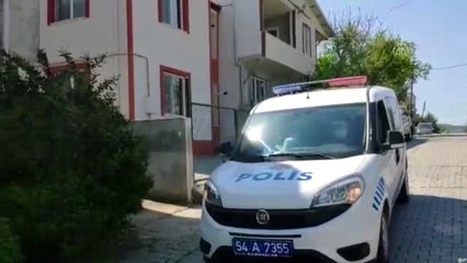 İki kardeş bilgisayar paralarını Milli Dayanışma Kampanyası'na bağışladı