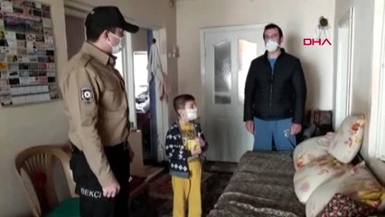 MANİSA Anasınıfı öğrencisinden 'Biz Bize Yeteriz Türkiye'm' için bağış