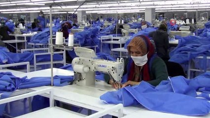 Tekstil fabrikasını sağlıkçılar için tulum fabrikasına dönüştürdü