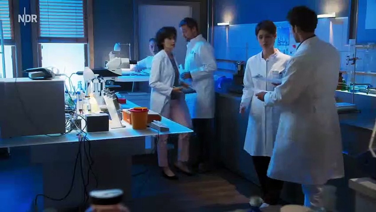 Glückspilze (123) - In aller Freundschaft - Die jungen Ärzte