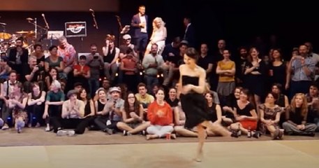 Cette danseuse de jazz a le rythme dans la peau