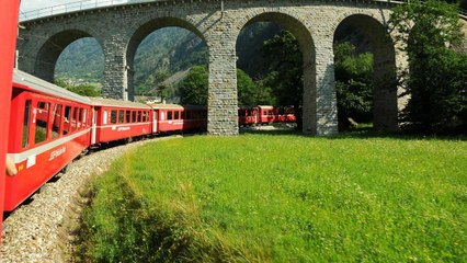 Virtual Train Rides From Around the World That You Can Experience Right Now