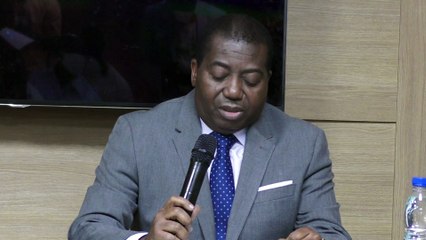 Eugène Diomandé (Président du Séwé de San-Pédro) se retire et apporte son soutien à Didier Drogba.