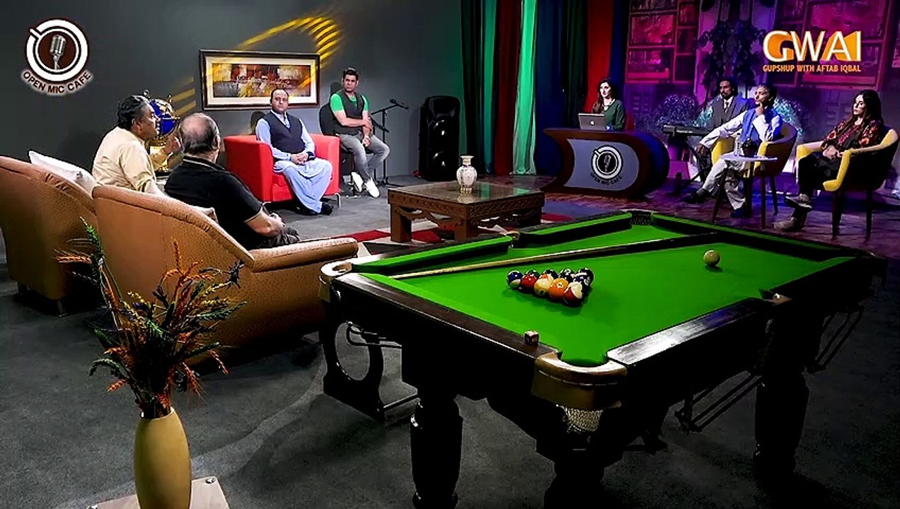 Open Mic Cafe with Aftab Iqbal _ Episode 10 _ 14 April 2020 _ Khabaryar