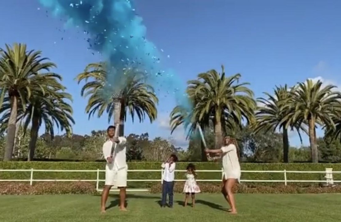 Ciara is expecting a baby boy