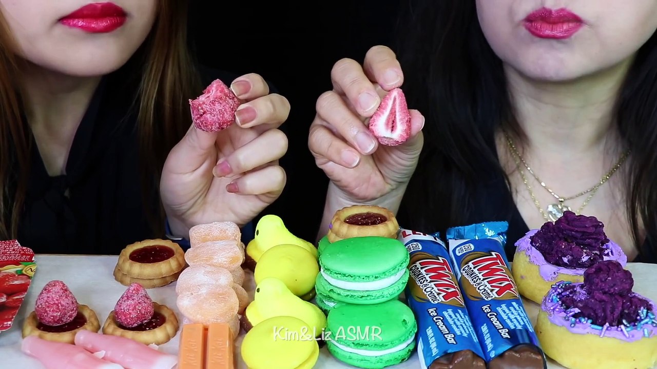 ASMR TWIX ICE CREAM BARS, PURPLE CAKE, JELLY MOCHI, MACARONS, STRAWBERRY TARTS, CHOCOLATE PEEPS 먹방