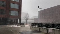 Snow blasts through Minneapolis