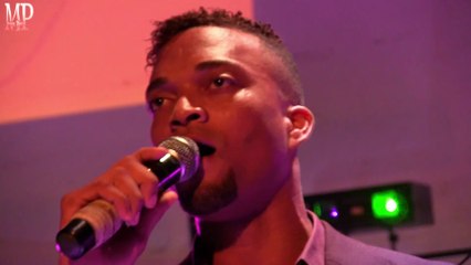 Armando Hernandez - Delilah