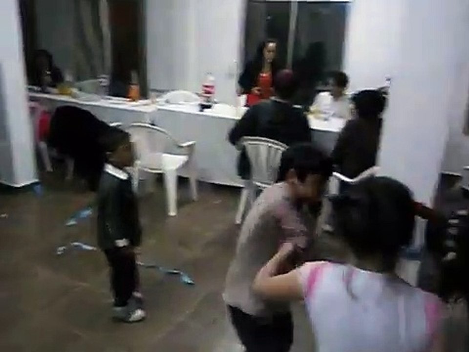 Pelea de mini borrachos