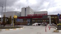 Koronavirüsü yenen 2 hasta alkışlarla taburcu edildi