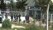 Gaziantep'te hükümlüler tahliye edilmeye başlandı