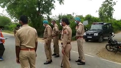 आगरा: खेत की मेड़ के विवाद में हुआ खूनी संघर्ष, जमकर चले लाठी-डंडे