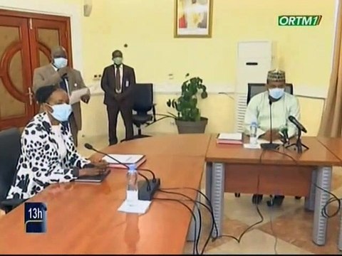 ORTM / Signature d’un accord de financement de 15 Milliards de FCFA entre le Ministre Boubou Cissé et la directrice de la Banque Mondiale au Mali pour un projet d’intervention d’urgence au covid 19