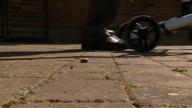 Un veterano de guerra de 99 años recauda cinco millones de euros para el Sistema Nacional de Salud británico