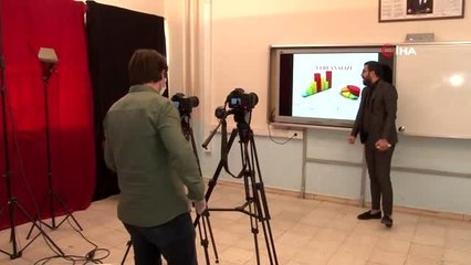 Diyarbakır'da bir ilk: Milli Eğitim Müdürülüğü öğrenciler için online ders kanalı açtı