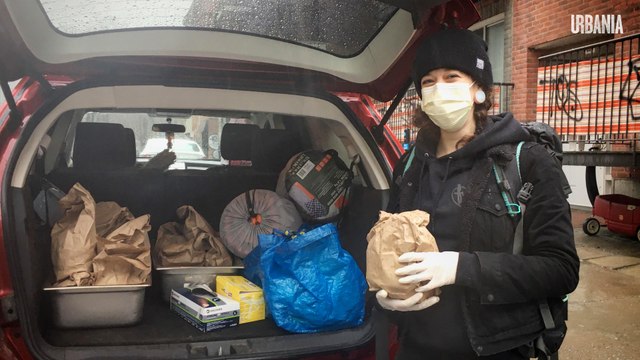 Fournir des tentes aux sans-abris