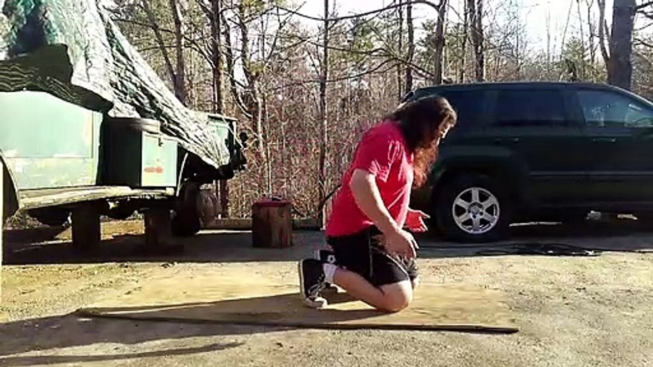 BEST Kneeling Jump Splits!
