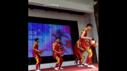 최근 수십억 회의 조회수를 기록한 Tik Tok 에 대한 동영상 ! 너는 그것을 좋아할 것이다!#3