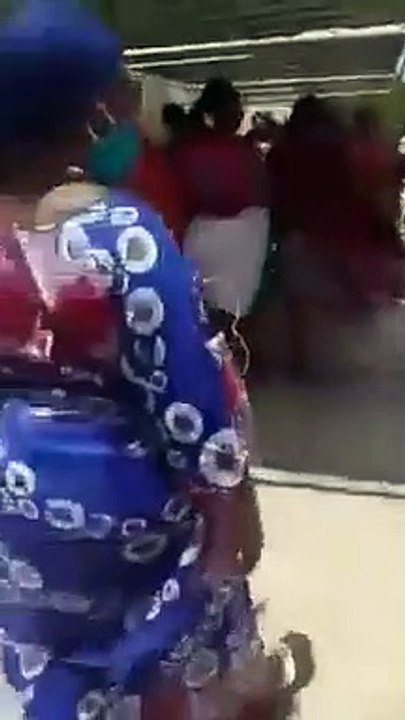 Des Ivoiriennes brutalisées devant l’ambassade de Côte d’Ivoire à Dakar (vidéo)